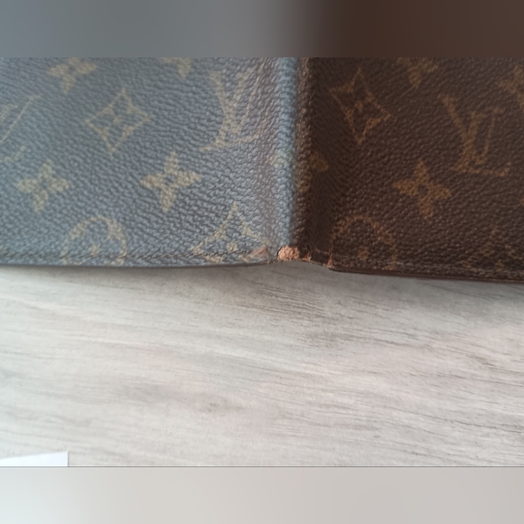 Louis Vuitton Monogram Bifold Wallet Men’s Authentic - Picture 5 of 9